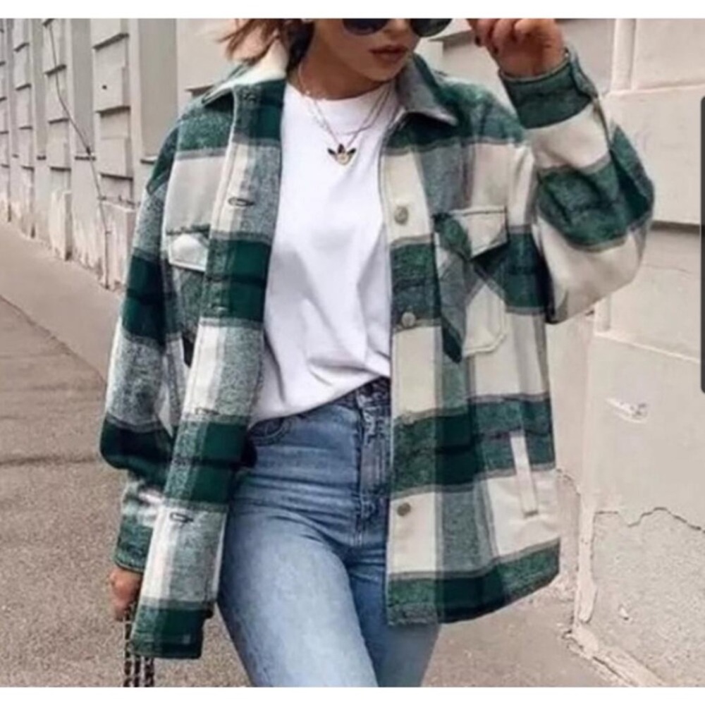 Avec Les Filles Green and White Plaid Utility Shacket